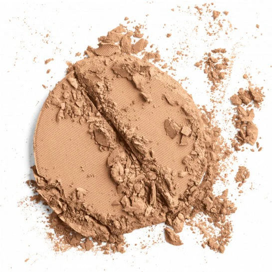 Natural Finish Mineral Foundation SPF 20 - Image 9
